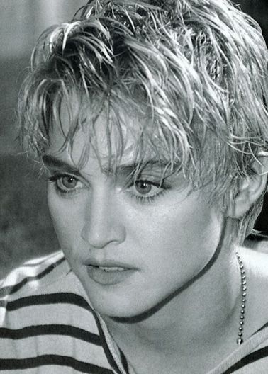 madonna Madonna 80s, Madonna Photos, Material Girl, Madonna, The Queen, Singers, Short Hair, A Woman, Blonde