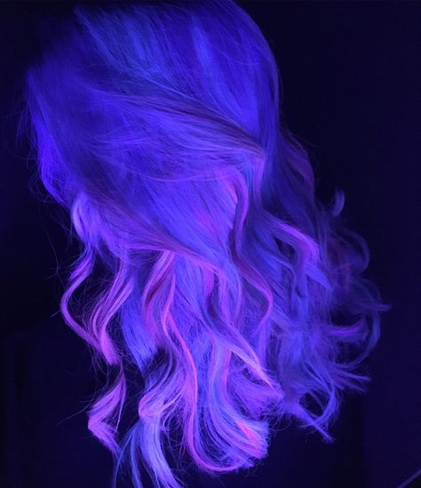 #blacklighthair #blacklight #haircolor #pinkhair #pink #blue #bluehair #purple #purplehair Neon Hair Color, Hair Color Flamboyage, Glow Hair, Semi Permanent Hair Dye, Cute Hair Colors, Creative Hair Color, Neon Hair, Hair Color Crazy, Semi Permanent Hair Color