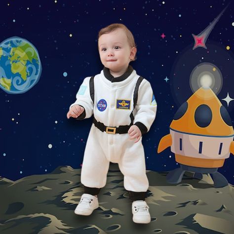 Astronaut Jumpsuit, Birthday Reference, Baby Astronaut Costume, Unique Photoshoot, Safari Costume, Safari Outfit, Birthday Costume, Astronaut Costume, Space Mission