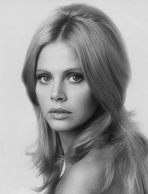 Britt Ekland, James Bond Girls, Bond Girls, Actrices Hollywood, Beauty Queens, Classic Beauty, Mode Vintage, Vintage Beauty, James Bond