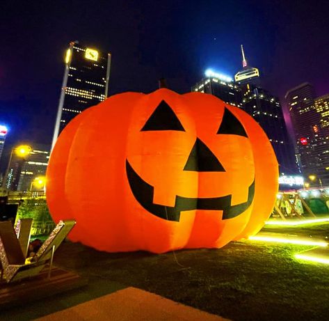 750W Waterproof Air Blower & LED Lights for Commercial Use, Outdoor Yard Lawn Halloween Party - Pumpkin The 20Ff large Halloween Pumpkin Inflatable is ideal for blowing up yard decorations. (high quality and repeatable), perfect decoration for your front door, yard, lawn, garden. Unique design makes it even more appealing, it's also perfect for photos. #halloweenparty #halloweenideas #falldecor #fallstyle #scary #amazonaffiliatelink #halloweendecoration Halloween Blow Ups, Inflatable Pumpkin, Classy Halloween Decor, Indoor Holiday Decor, Bubble House, Pumpkin Decorations, Halloween Inflatables, Yard Decorations, Pumpkin Halloween Decorations