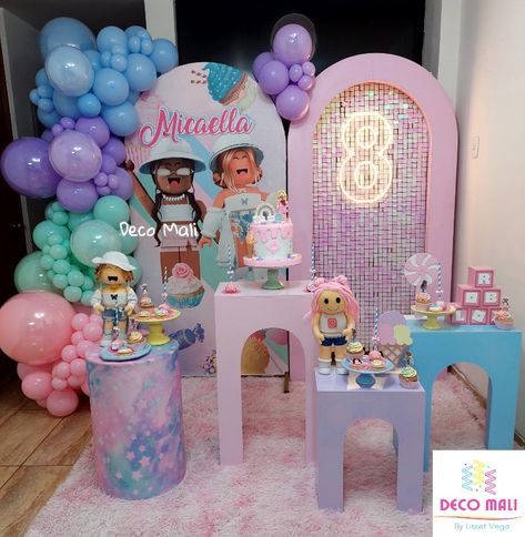 Roblox Birthday Party Ideas, Roblox Birthday Cake, Roblox Party, Robot Birthday Party, Bday Invitations, Birthday Decorations Kids, Girl Cupcakes, 10th Birthday Parties, Girl Birthday Party