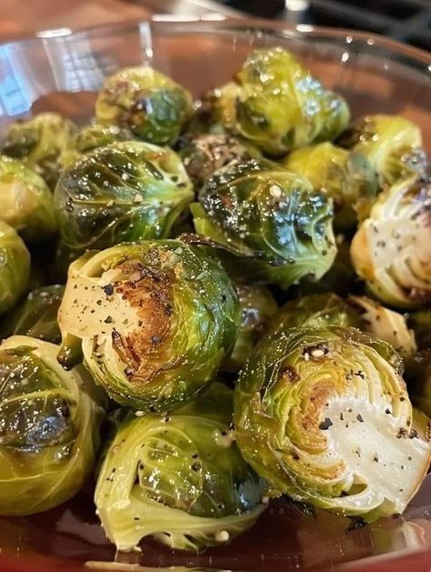 The Pioneer Woman - Ree Drummond | My favorite way to make Brussels sprouts...marinated overnight | Facebook Marinated Brussel Sprouts, Pan Dinners, Savoury Recipes, Sprout Recipes, Brussels Sprouts Recipe, Easy Delicious Recipes, Vegetable Sides, Grilled Vegetables, Veggie Sides