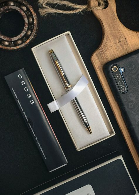 Photography, product photography, flat lay, texture, pen, daily objects, shot on nikon, writing, skills , diy, photo inspiration Pen Photography Products, Pen Photography Ideas, Pen Product Photography, Pen Photography, Pen Aesthetic, American Logo, Micron Pen, Parker Pen, Self Portrait Photography