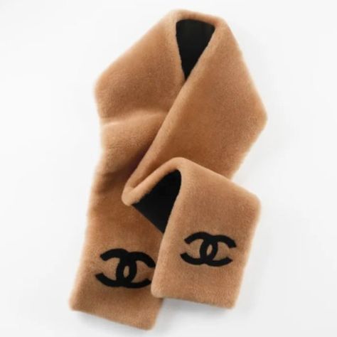 Chanel scarf women's Bridal Logo, Chanel Scarf, Chanel Store, Fashion Chanel, Logo Knit, Chanel Official, Chanel Official Website, Fur Scarf, Scarfs