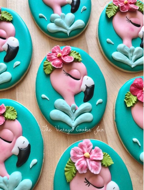 Flock Of Pigeons, Be A Flamingo, Sugar Cookie Royal Icing, Sugar Cookie Icing, Summer Cookies, Cookie Time, Cookie Jars Vintage, Pretty Cookies, Fancy Cookies