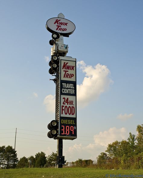 Kwik Trip, Old Neon Signs, Old Gas Stations, Gas Stations, Gas Station, Vintage Signs, Highway Signs, True Love, Presentation