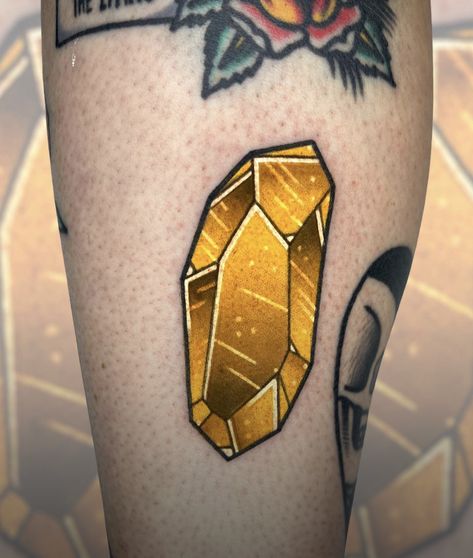 Geometric Crystal Tattoo, Neotraditional Crystal Tattoo, Crystals Tattoo Design, Gem Chest Tattoo, Crystal Tattoo Simple, Realistic Crystal Tattoo, Gemstone Tattoo Design, Crystal Tattoo Color, Diamond Shaped Tattoo