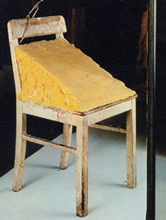 Joseph Beuys, Fat Chair, 1964. A reflection of my interest to experiment with unconventional materials. Joseph Beuys, Robert Rauschenberg, Definition Art, Conceptual Artist, Artistic Installation, Art Chair, Performance Artist, Sculpture Installation, Land Art