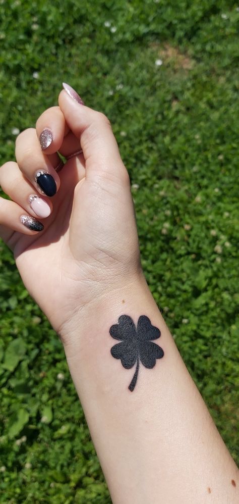 #four-leaf clover #tattoo #black #green #nice Black 4 Leaf Clover Tattoo, Black Four Leaf Clover Tattoo, Four Leaf Clover Tattoo Black, 4 Clover Leaf Tattoo, 4 Leaves Clover Tattoo, Four Leaf Clover Tattoo For Men, Heart Clover Tattoo, Four Clover Leaf Tattoo, Lucky Leaf Tattoo