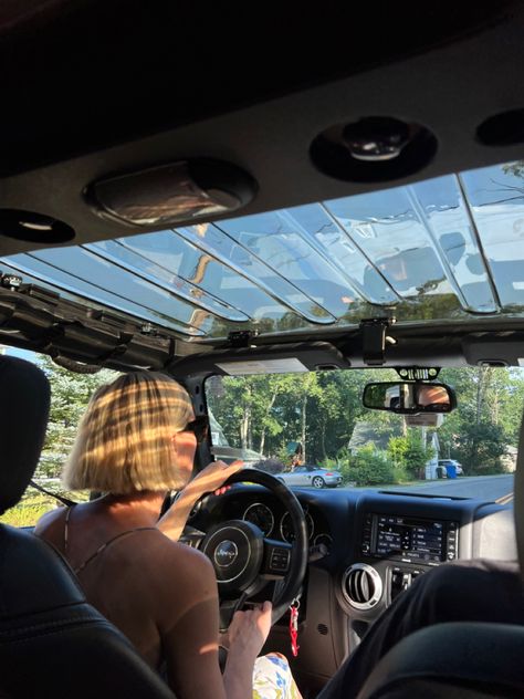 #summer #summerstyle #eastcoast #newenglandstyle #aesthetic #jeeplife #jeep Jeep Road Trip, Jeep Life Aesthetic, Jeep Mom Aesthetic, Jeep Wrangler Aesthetic Fall, Jeep Aesthetic Interior, Car Jeep Aesthetic, Aesthetic Jeep Pictures, Driving Aesthetic Jeep, Jeep Wrangler Aesthetic