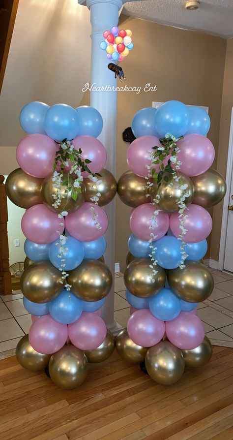 Pink Blue Gender Reveal Decor, Gender Reveal Balloon Garland Ideas, Gender Reveal Balloon Columns, Gender Reveal Balloon Decor, Blue Balloon Columns, Gender Reveal Balloon Ideas, Gender Reveal Centerpiece Ideas, Gender Reveal Centerpieces, Soccer Gender Reveal