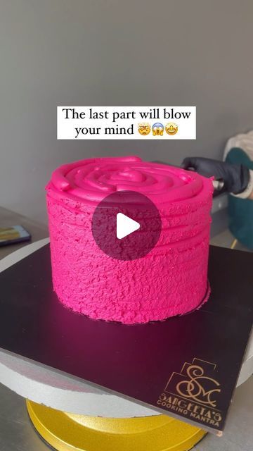 Sangeeta Ghosh | Baking Academy on Instagram: "The last part will blow your mind 🤩🤯😱 Just a simple trick !!!  ❤️ Sharing is caring! Hit the share button! ❤️  ✅ Follow @sangeetas_cooking_mantra for more  #hotpink #darkpink #pinkcake #hack #tipsandtricks #whippedcream #cakehacks #darkwhippedcream #viralcake #viralvideos #viralreels #trendingreels  [cake reels, hot pink, dark pink cream, dark pink cake, hot pink cake, whipped cream, viral cake, pink cake, hacks]" Dark Pink Cake, Hot Pink Birthday Cake, Cake Reels, Hot Pink Cake, Cake Whipped Cream, Hot Pink Cakes, How To Make Pink, Hot Pink Birthday, Cake Hacks