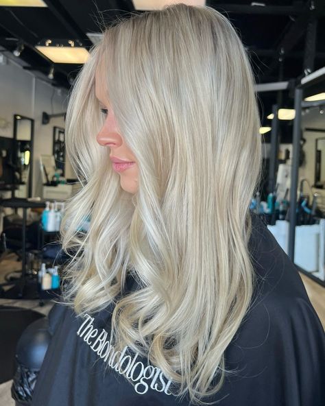 bright & blonde is the motto🤍⚡️ •full babylight for MAXIMUM blonding + Shades Eq 10vv + 9vg & clear for a blinding blonde tone💅 -swipe for before pic! #blondespecialist #jupiterhairstylist #redken #blondebalayage #westpalmbeachhairstylist #amikahair #blondehighlights #hairstylistwpb #blondespecialistpalmbeach #lorealpro #redkensalon #salonsuite #palmbeachhairstylist #blondehair #amikapro #balayagehighlights #tequestahairstylist #oneshot #oneshothairawards Amika Hair Products, Blonde Tones, Bright Blonde, Shot Hair Styles, Balayage Highlights, Pretty Hair, Blonde Balayage, Senior Year, Blonde Highlights