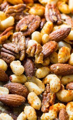 Cajun Nuts Recipe, Flavored Nuts, Holiday Appetizer, Nut Snacks, Nut Recipes, Party Snack, Roasted Nuts, Bacon Grease, Holiday Appetizers