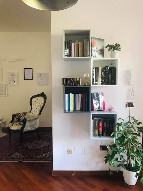 Eket Wall Ideas, Eket Bookshelf, Eket Corner, Ikea Eket Bookshelf, Eket Ikea Ideas Kids, Ikea Eket Ideas, Eket Ikea Ideas Living Room, Eket Ikea Hacks, Eket Ikea