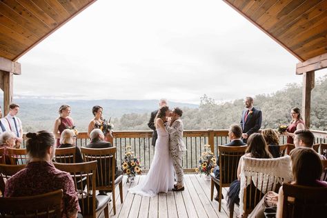 Wedding At A Cabin, Gatlinburg Mansion Wedding, Cabin Micro Wedding, Micro Wedding Tennessee, Cabin Theme Wedding, Gatlinburg Cabin Wedding, Micro Wedding Locations, Mountain Cabin Wedding, Great Smoky Mountains Wedding