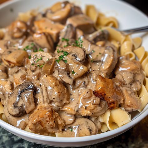 Great Family Dinner Recipes, Creamy Chicken Stroganoff With Mushrooms, Ground Chicken Stroganoff, Stroganoff Soup Recipe, Beef Tips Noodles, Easy Chicken Stroganoff Recipe, Chicken Mushroom Stroganoff, Slow Cooker Chicken Stroganoff, Chicken Stroganoff Recipe