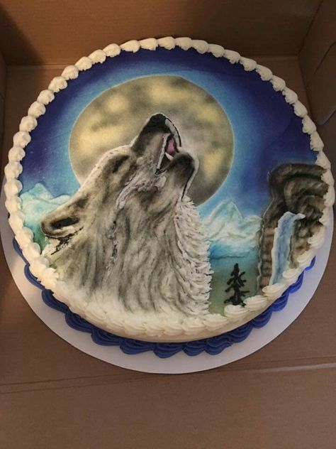 Wolf Cake Wolf Cake Birthdays, Wolf Party, Wolf Cake, Wolf Pics, Minecraft Birthday Cake, Buttercream Decorating, Fox Birthday, Cakes Inspiration, Adult Birthday Cakes