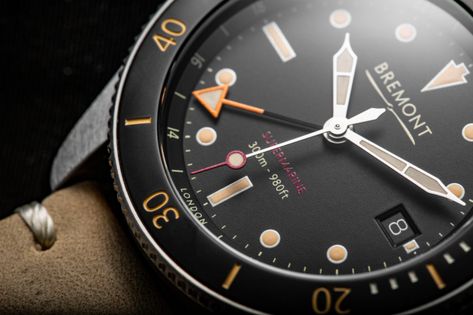 Bremont Supermarine S302 GMT Diver - underneath the watch’s domed, anti-reflective sapphire crystal lies a vintage-heavy, matte-black dial. Bremont Supermarine, Divers Watch, Pilot Watch, Limited Edition Watches, Watch Companies, Dive Watches, Watch Movement, Steel Watch, Steel Bracelet