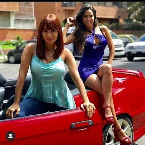 El Final Del Paraíso ® sur Instagram : En qué año creen que se tomó esta foto? 😲🧐🧐🧐 Mexican Actress, Character Aesthetic, 2000s Fashion, Have A Great Day, Face And Body, Tankini, Sleeveless Dress, Bodycon Dress, Log In