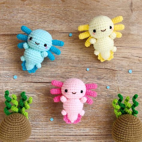 🐚💕 Lily, the little baby axolotl and her friends love swimming and collecting the shells. 💕🐚 . Thank you sooo much Grace for chosen me as a… Baby Axolotl, Crochet Axolotl, Crochet Fish Patterns, Crochet Fish, Kawaii Crochet, Crochet Amigurumi Free Patterns, Crochet Amigurumi Free, Friends Love, Fish Patterns