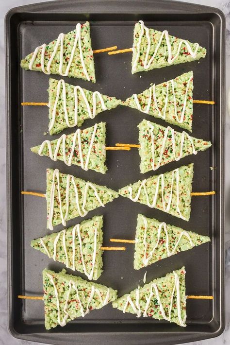 Tree Rice Krispie Treats, Rice Krispie Christmas, Rice Krispie Christmas Trees, Christmas Rice Krispies, Krispie Treats Christmas, Rice Krispie Treats Christmas, Rice Crispy Treats Recipe, Christmas Treats Boxes, Delicious Rice