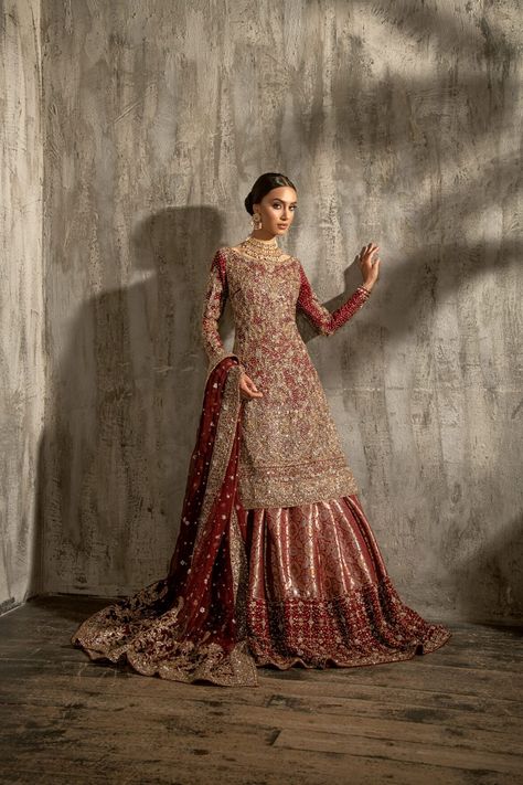 Red Pakistani Bridal Dress, Kameez Lehenga, Lehenga Dress, Pakistani Bridal Dress, Red Bridal Dress, Desi Wedding Dresses, Nikkah Dress, Asian Bridal Dresses, Red Lehenga