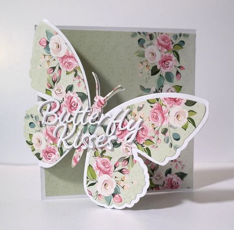 Butterfly Cards Handmade, Pretty Books, Books Collection, Spellbinders Cards, Shaped Cards, Beautiful Handmade Cards, 3d Cards, Fancy Fold Cards, Butterfly Cards