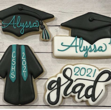 Graduation Cookies 2024 For Boy, Easy Graduation Cookies, High School Graduation Cookies Decorated, Graduation Sugar Cookies 2024, Graduation Sugar Cookies Ideas, Graduation Cookies 2024, Grad Party Cookies, Graduation Cookie Ideas, College Graduation Cookies