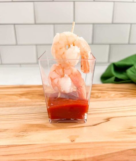 Shrimp Cocktail Shooters - Keeping On Point Shrimp Cocktail Shooters, Shrimp Cocktail Cups, Keeping On Point, Cocktail Cups, How To Make Shrimp, Chili Cheese Dips, Shrimp Appetizers, Party Food Buffet, Sausage Balls