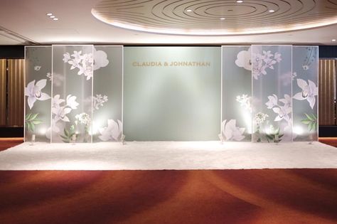 We love coming up with designs, that blends in strong silhouettes with soft palettes; giving the venue a face lift, but doesn’t distract.… Wedding Photo Walls, Wooden Fox, Chinese Wedding Decor, Wall Stand, Acrylic Ideas, Booth Decor, Wedding Backdrops, Wedding Backdrop Design, Arrangement Ideas