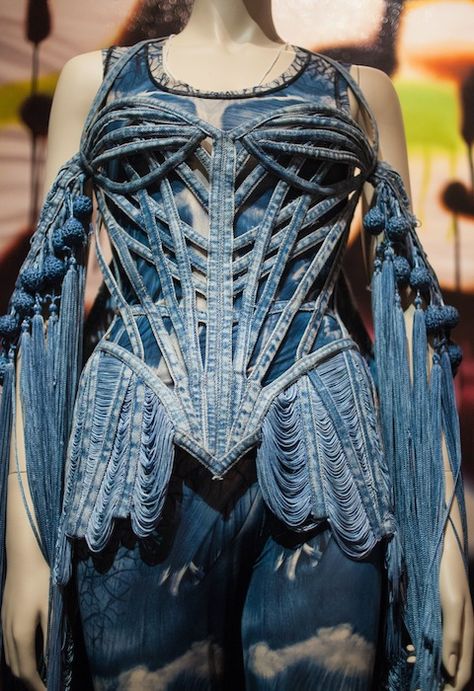 GAULTIER EXCLUSIVE DENIM CORSET DETAILS brigitteseguracurator Ropa Upcycling, Brooklyn Museum, Denim Inspiration, Denim Projects, Denim Ideas, Creation Couture, Upcycled Fashion, Upcycled Denim, Mode Inspo