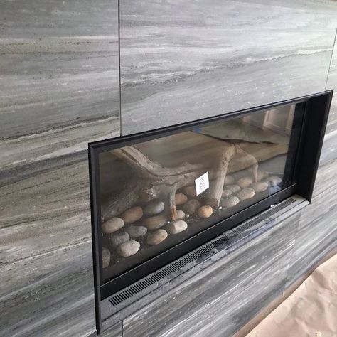 Top 50 Best Gas Fireplace Designs - Modern Hearth Ideas Contemporary Gas Fireplace Ideas, Modern Gas Fireplace Ideas Living Rooms, Gas Fireplace Wall Ideas, Modern Gas Fireplace Ideas, Gas Fireplace Ideas With Tv Above, Gas Fireplace Design, Modern Hearth, Fireplace Glass Rocks, Gas Fireplace Makeover