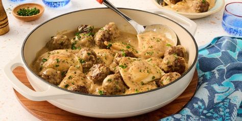 Pierogi And Meatball Skillet, Pierogi Dishes, Meatball Skillet, Steak Lunch, Frozen Meatballs, Creamy Mashed Potatoes, Skillet Meals, One Pan Meals, Sunday Dinner