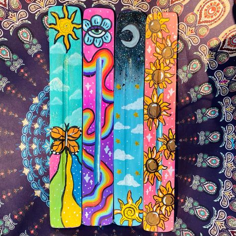 Stash Box Painting Ideas Trippy, Trippy Crafts, Hippy Crafts, Stay Groovy, Creation Art, Hippie Painting, St Petersburg Florida, Clay Art Projects, Paint Marker