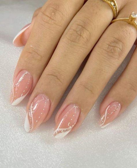 Simple White Nails, Nails Graduation, Grad Nails, Cricket Schedule, Elegant Touch Nails, Unghie Sfumate, Graduation Nails, Formal Nails, Spring Nail Designs