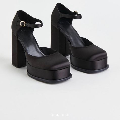 Mary Jane ankle strap platform heels black Platform Heels Black, High Heel Black, Mary Jane High Heels, Black Platform Heels, Heels Black, Black High Heels, Ankle Strap Heels, Platform Heels, Mary Janes