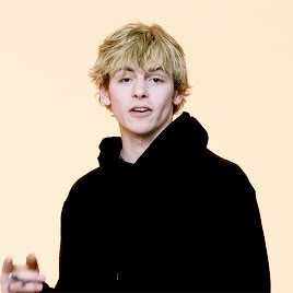 Blonde Male Face Claim Gif, Male Face Claims Gif, Blonde Actors Male, The Driver Era, Hair Gif, Driver Era, Actors Male, Austin And Ally