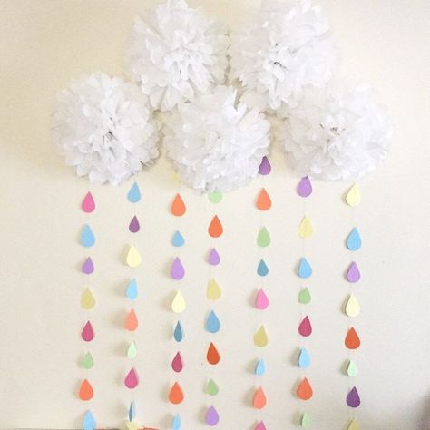 Rain Drop Garland, Sprinkle Theme, Diy Nursery Mobile, Baby Shower Party Decor, Rainbow Garland, Balloon Clouds, Diy Baby Shower Decorations, Sprinkle Party, Garland Backdrops