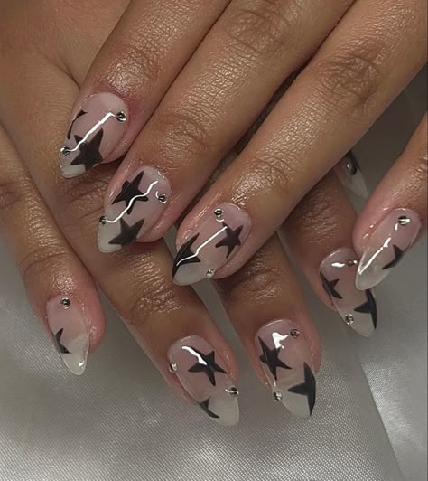 Short Nail Extension Designs, Nail Extensions Acrylic, Star Nail Designs, Star Nail, Star Nail Art, Cute Star, Pretty Gel Nails, Short Acrylic Nails Designs, Star Nails