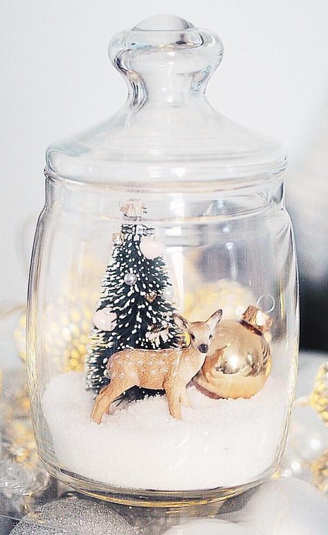 christmas decor ideas;christmas jars;christmas decor ideas diy;christmas jars decorations;christmas jars gifts; Christmas Jars Decorations, Holiday Mason Jar, Jars Ideas, Easy Homemade Christmas Gifts, Dekor Diy, Christmas Centerpieces Diy, Jar Decor, Christmas Mason Jars, Christmas Jars