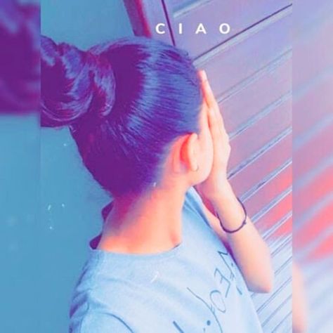 Girls Hidden Face WhatsApp DP Girls Hide Face Dp, Hide Face Dp, Girls Hidden Face, Hidden Face Dp, Holi Girls, Dp Wallpaper, Hide Face, Girls Dp Stylish, Islamic Girl