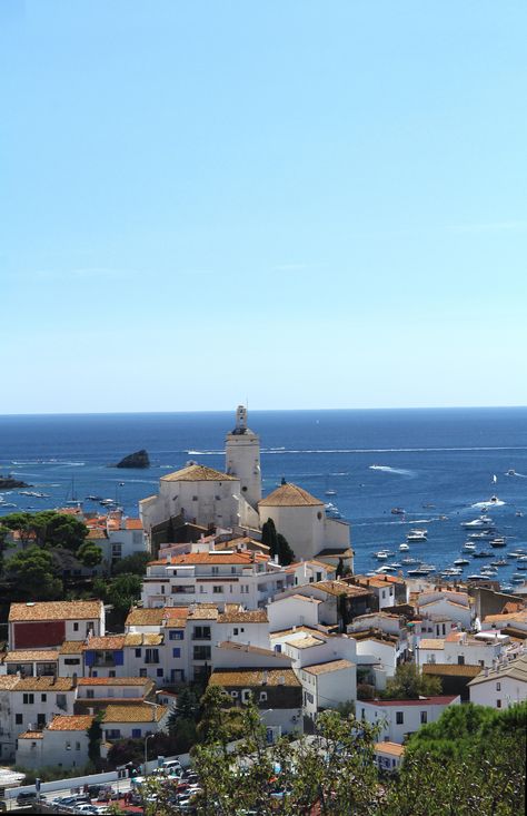 Autumn is an especially rewarding time of year to discover Catalonia as the trees turn spectacular shades of yellow, orange and red, and mushroom season comes into full swing. Here’s our pick of the top spots to get away from it all. . . 📸 Josep Curto . . #CultureTrip #ForCuriousTravellers #Travel #TravelPlanning #BeautifulPlaces #Spain #Barcelona #Catalonia #Fall #Autumn #November Fall Getaways, Southern Europe, European Architecture, Old Trees, Celebrity Travel, Dream City, Winter Trees, Spain And Portugal, Famous Places