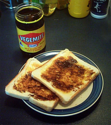 Vegemite on toast is an australian food Kraft Foods, Pancakes Vegan, Aussie Food, Mushy Peas, Tim Tam, Australian Food, Yorkshire Pudding, Pork Pie, Kraft Recipes