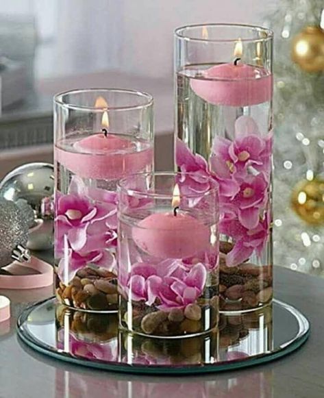 Lilin Aroma, Floating Candle Centerpieces, Tafel Decor, For School, Floating Candle, Wedding Floral Centerpieces, Century Clothing, Summer Home, Diy Centerpieces