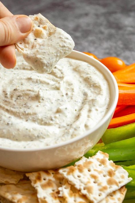 Whipped Cottage Cheese Dip, Cottage Cheese Dip, Whipped Cottage Cheese, Cottage Cheese Recipes Healthy, Arrabbiata Sauce, Cottage Cheese Dips, Cheese Dips, Sauce For Pasta, Raw Veggies