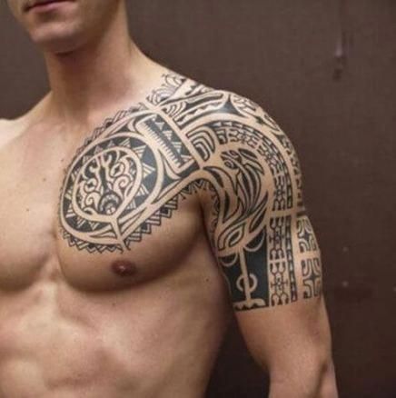 Shoulder Piece Tattoo, Stammestattoo Designs, Tattoo Bras Homme, Front Shoulder Tattoos, Shoulder Sleeve Tattoos, Girl Shoulder Tattoos, Cool Shoulder Tattoos, Cool Half Sleeve Tattoos, Small Shoulder Tattoos