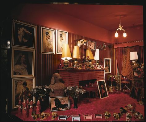 All over the shop: revisiting Biba’s fabulous flagship store Vladimir Tretchikoff, Biba Fashion, Wardrobe Sets, Textile Museum, Interior Fit Out, Rainbow Room, Boho Life, Shag Carpet, 70s Style