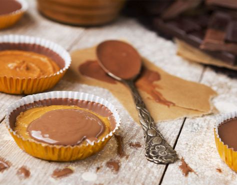 Nut-Butter-Cups Reset Recipes, Dr Mindy Pelz, Healthy Peanut Butter Cups, Peanut Butter Cups Recipe, Fasting Recipes, Reeses Cups, Fall Snacks, Dessert Toppings, Chocolate Cups